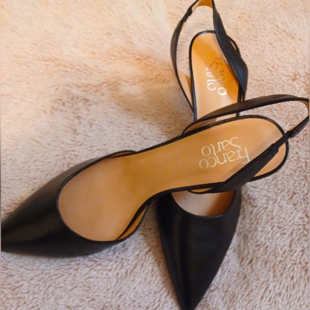 FRANCO SARTO POINTED-TOE SLINGBACK PUMPS - TOKYO – SIZE 9M - BLACK